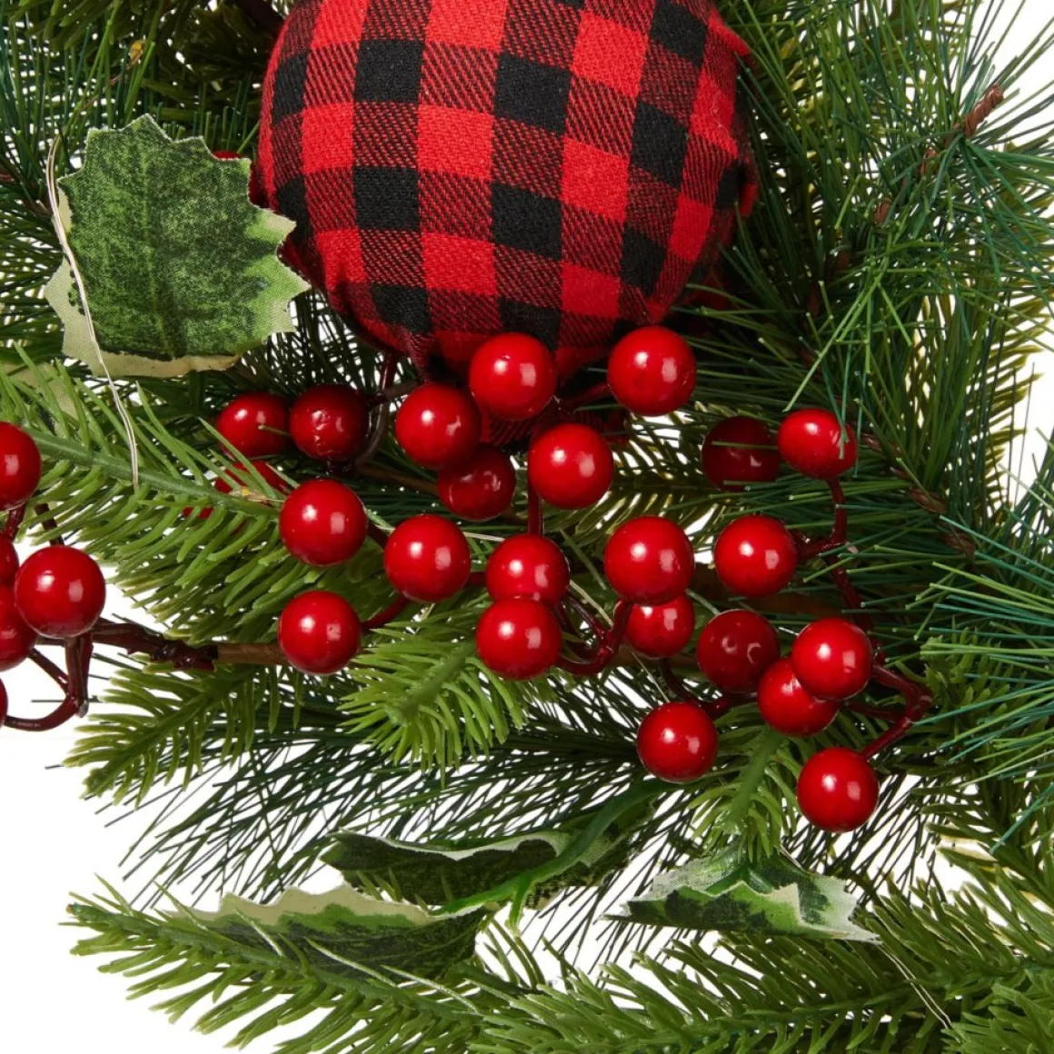 Glitzhome 24" D Ornament Berry Holly Pine Wreath With Lights